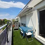Apartment D'exception Spacieux, 2 Chambres, Terrasse Privee, Vue Cathedrale Imprenable *