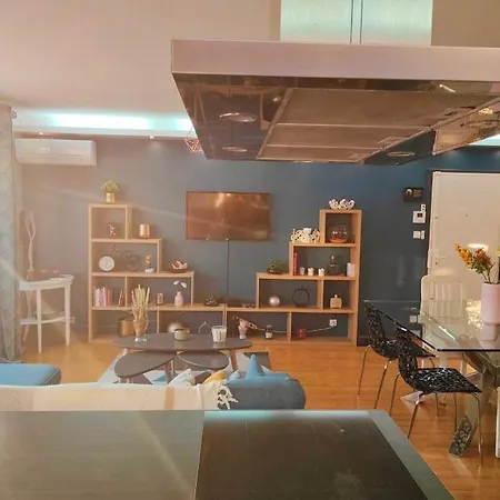 شقة La Maison Bleue De *