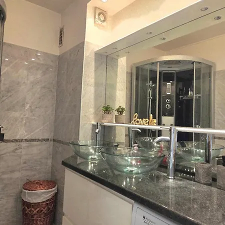 D'exception Spacieux, 2 Chambres, Terrasse Privee, Vue Cathedrale Imprenable Lejlighed