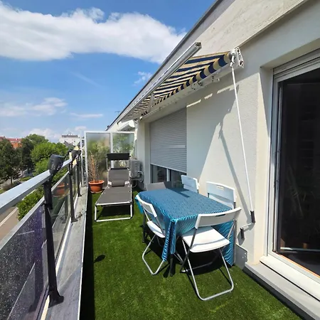 Daire D'exception Spacieux, 2 Chambres, Terrasse Privee, Vue Cathedrale Imprenable *